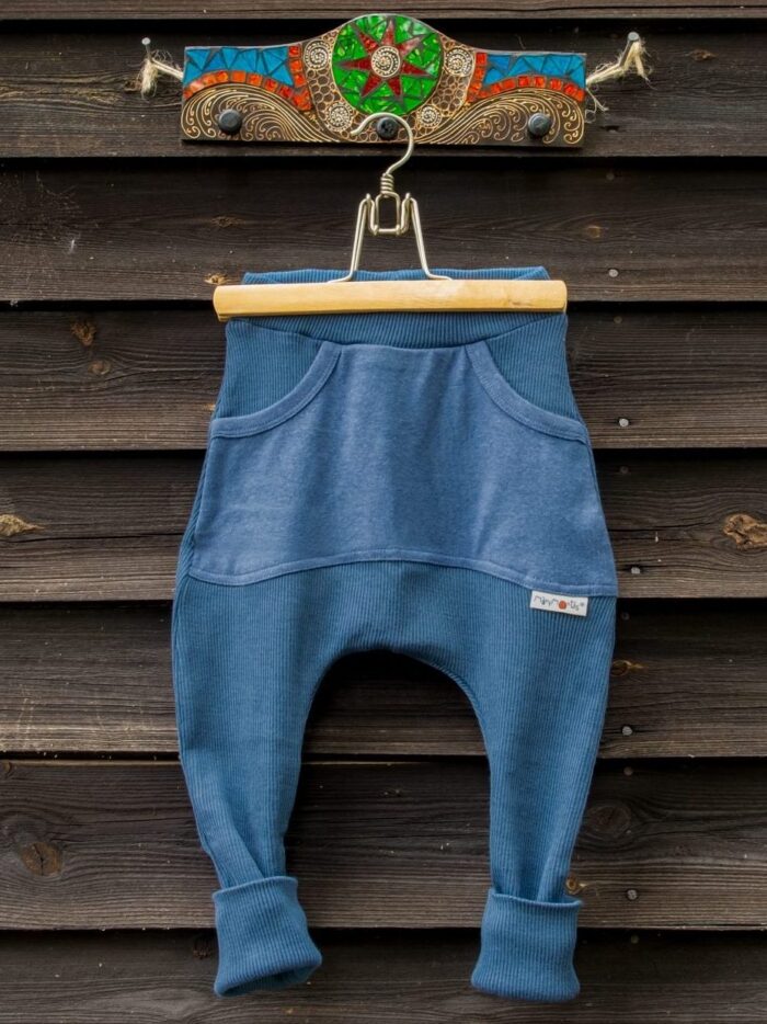 Many Months Kangaroo Pants